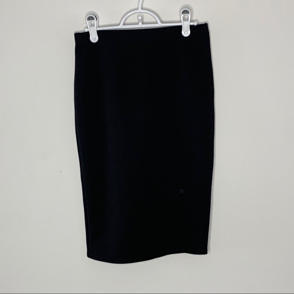 Black skirt
